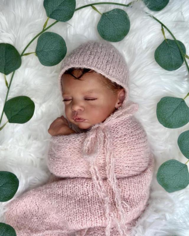 Reborn Baby Doll Black Girl 19 Inch Realistic Newborn Baby Dolls Realistic African American Reborn Doll Toy with Clothes Soft Silicone Vinyl Head & Limbs Lifelike Details Handmade Realistic Veins & Facial Expressions
