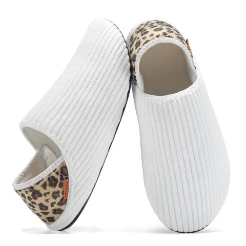 Women's Leopard Print Non-Slip Faux Furry Lining Footwear - Lightweight Closed-Toe EVA Sole Cozy Slippers for Women, Home Bathroom, Bedroom, Home Office Use, Dance, Fishing