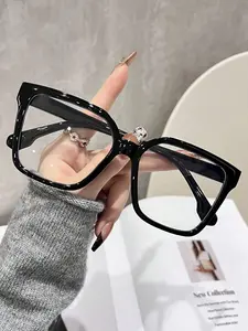 Women's Plastic Oversized Square Frame Glasses, Fashionable Casual Style, Durable PC Lenses, Minimalist Eyewear for Show Activities