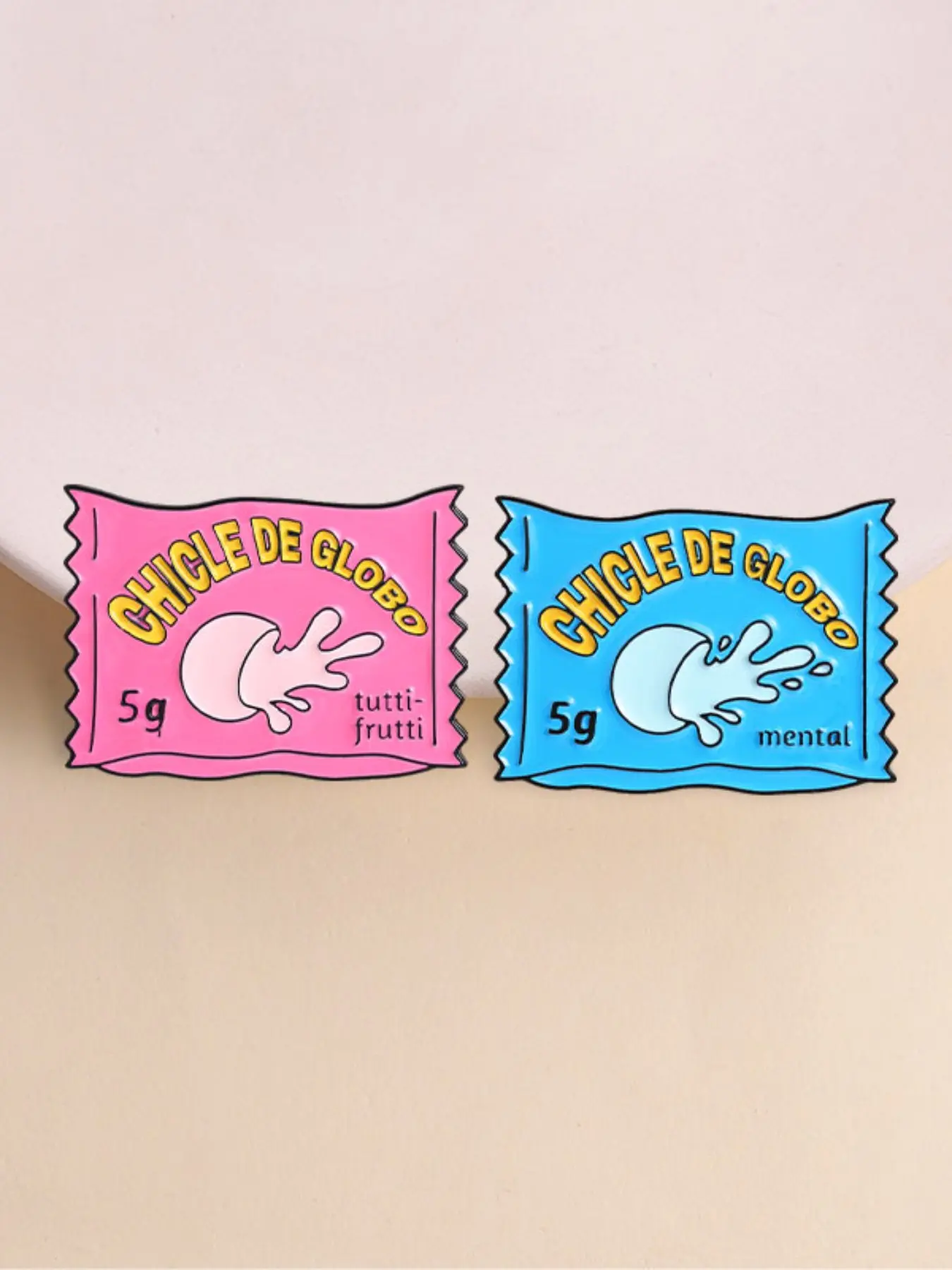 'chicle De Globo' Bubble Gum Enamel Pin Set, Retro Candy Brooch, Vintage Style Accessories, Perfect for Collectors & Fans