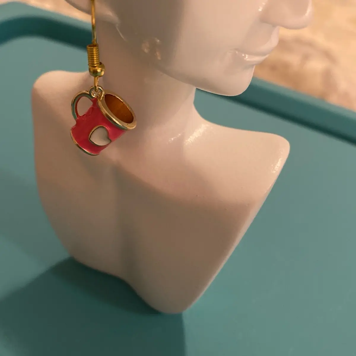 Pink cup earrings Female Male