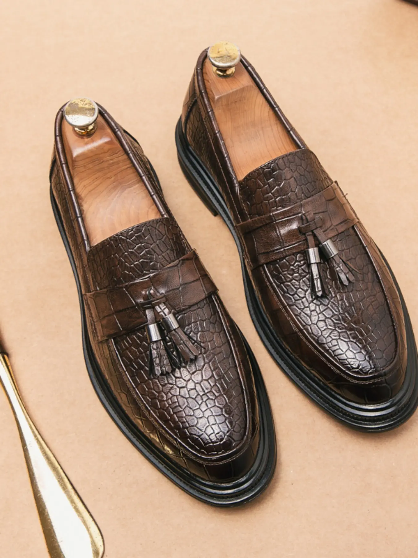 Men's Formal Business Office Fashionable Pointed Toe Shoes, Fashion Fringe Party Men's Shoes, Elegant Evening Wear Footwear, Stylish Male Attire
