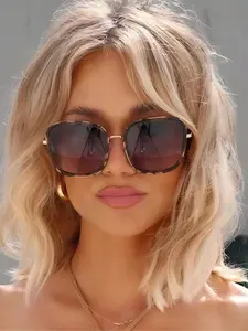 Classic Rectangular Casual Women's Leopard Pattern Sunglasses, Perfect for Driving, Vacation, Dating, Stylish and Comfortable Eyewear