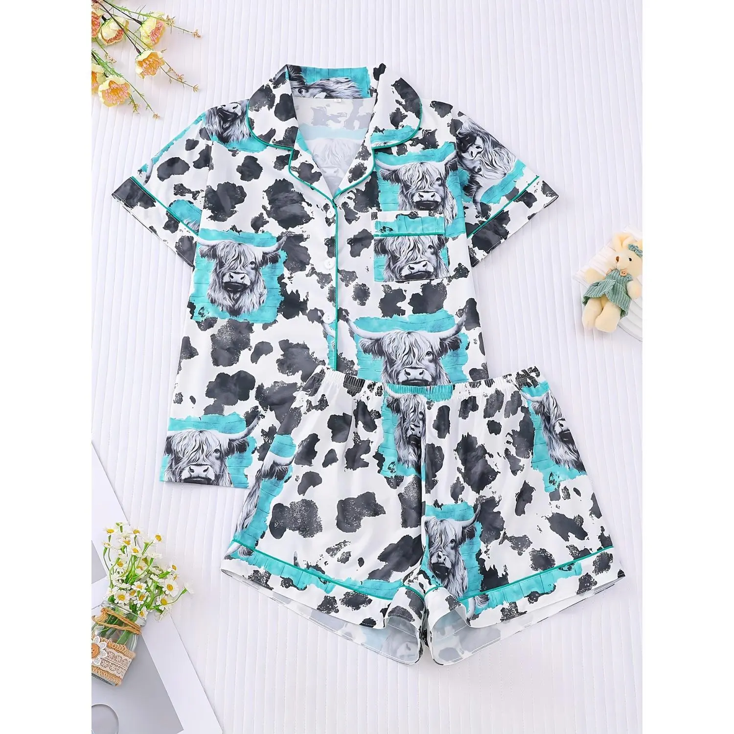 2-Piece Women’s Cow Print Pajama Set with Short-Sleeve Lapel Button-Up Top and Loose Elastic-Waist Shorts, Cute Stylish Loungewear for Everyday Wear