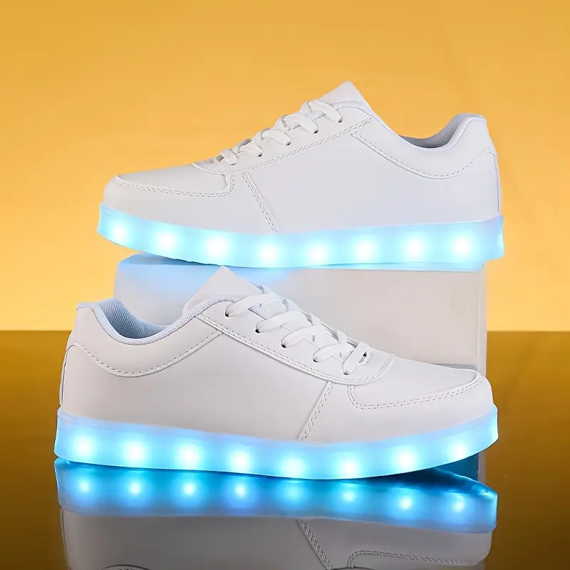 Unisex Casual Athletic Sneakers with USB Rechargeable LED Glowing Soles, Breathable Lightweight High-Top Shoes for Street Dance, Sports Shoes, Footwear, Walking Shoes, Trainer