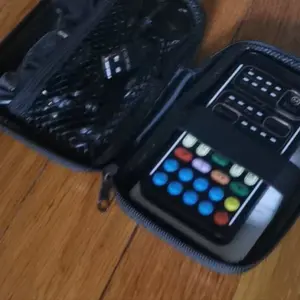 i9 sound converter 16 kinds of voice changes, 8 fixed sound effects, 10 electronic music modes, compatible with Apple, Android, PS4/PS5/Xbox/PC/laptop