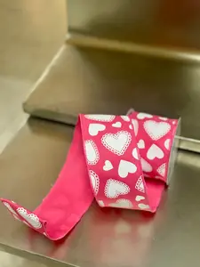 2.5 Inch By 10 Yard Pink And White Scallop Hearts Ribbon