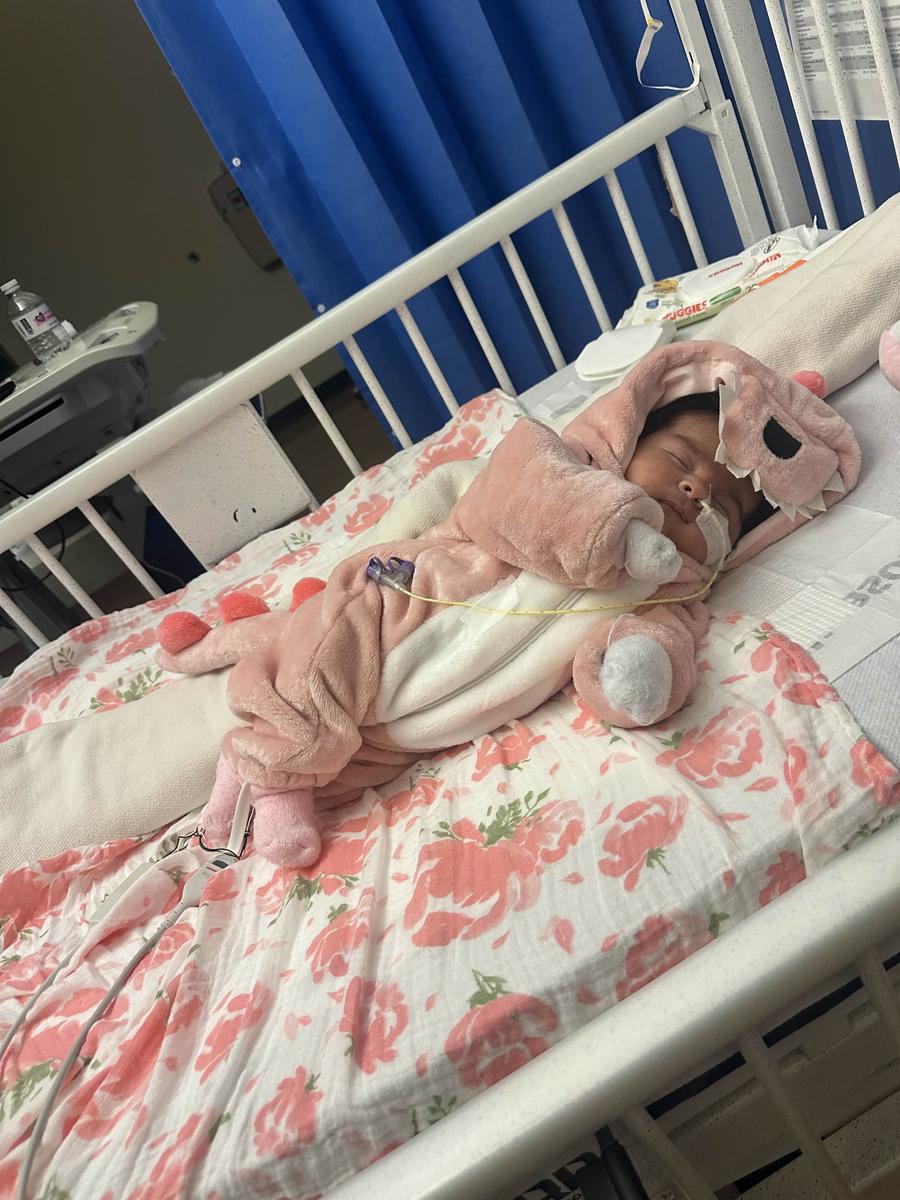 Item: Pink, 1-3 Months