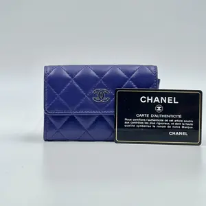 Pre-owned CHANEL Leather Small Leather Goods Classic Quilted Lambskin Wallet