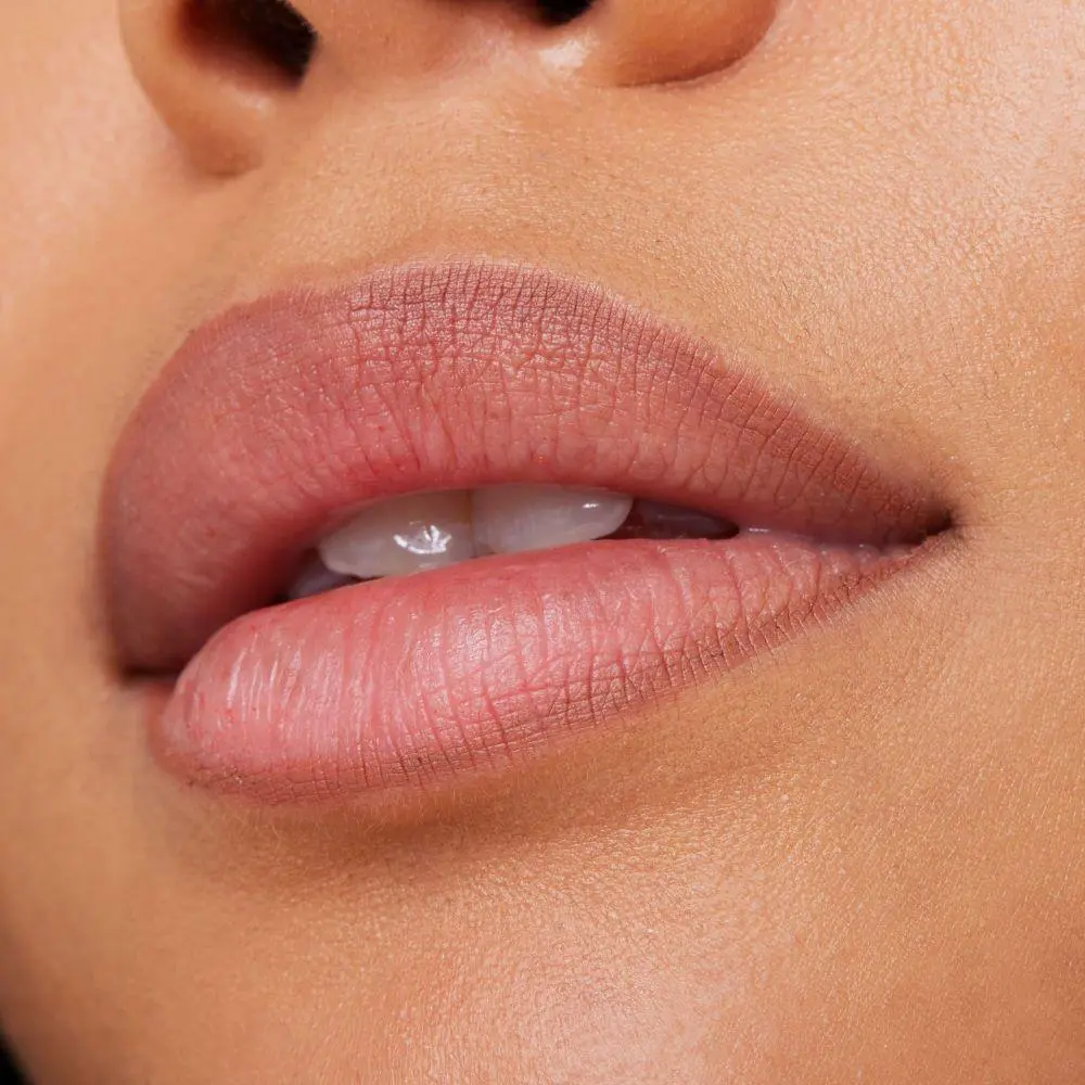 8H Matte Comfort Lipliner 8H Matte Comfort Lipliner