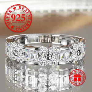 925 Sterling Silver Women's Ring with Four-Leaf Clover Design, Fully Set with CZ, Suitable for Daily Wear, Proposal & Birthday Gift