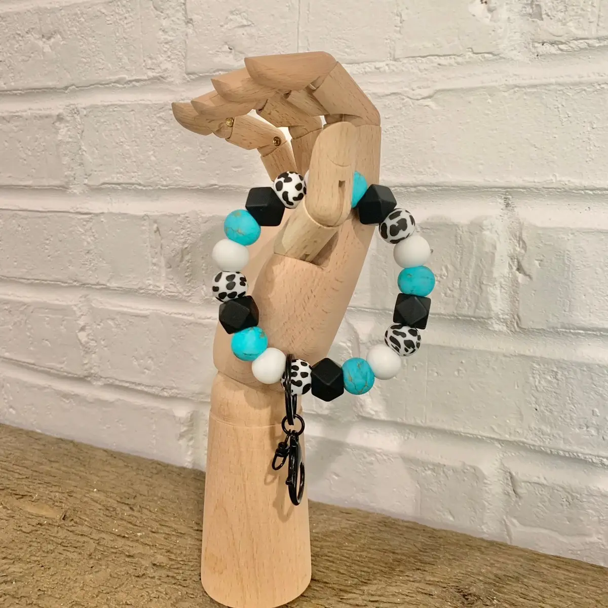 Turquoise Western Silicone Bead Wristlet Keychain / Cow Print Keychain / Wristlet Keychain / Western Keychain / Cow / Turquoise Stone