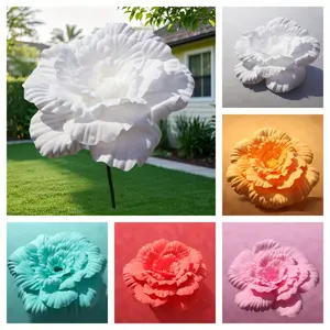 A large peony flower, measuring 13.78 inches in size, is highly suitable for wedding celebrations, outdoor parties and home decoration. This oversized decoration is suitable for various occasions and is an ideal choice as the central decoration for an eve