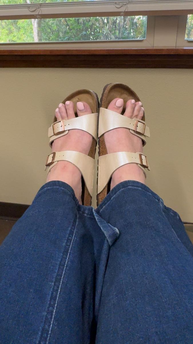 Item: Pearl White, 11/11.5