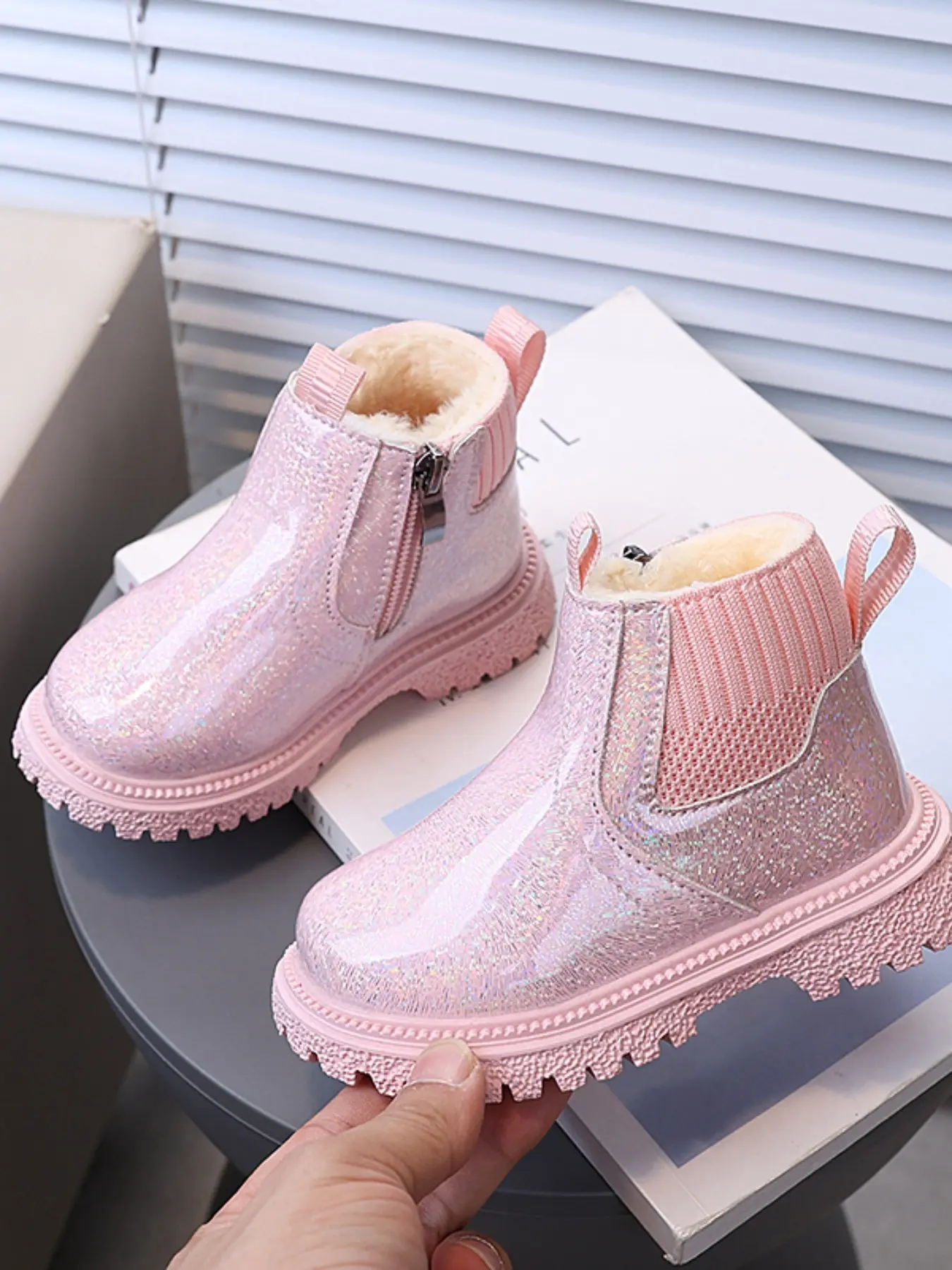 Toddler Girl Glitter Ankle Boots, Winter Warm Faux Fur Lined Snow Boots For Toddler Girls, Side Zipper Footwear, Cute Winter Boot