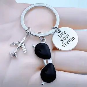 Customized Pilot Dream Keychain Airplane Sunglasses Travel Metal Charms Pendant Key Chains