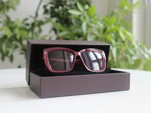 Pre-owned Tom Ford Burgundy Scarlet 57MM Sunglasses NEW