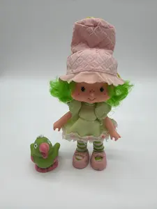 Kenner 1982 Strawberry Shortcake Lime Chiffon Doll and Parfait Parrot Pet