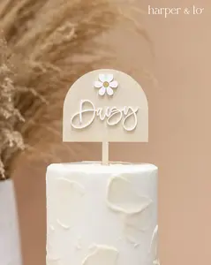 Cake Topper | Arched | Daisy Accent