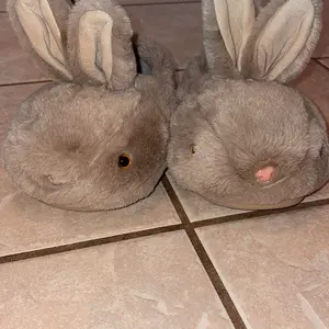 Drecage Girls Toddler Slippers Boys House Shoes For Little Kids Cute with Bunny Design Plush Indoor Slippers Non-Slip Comfortable Soft Cotton Footwear