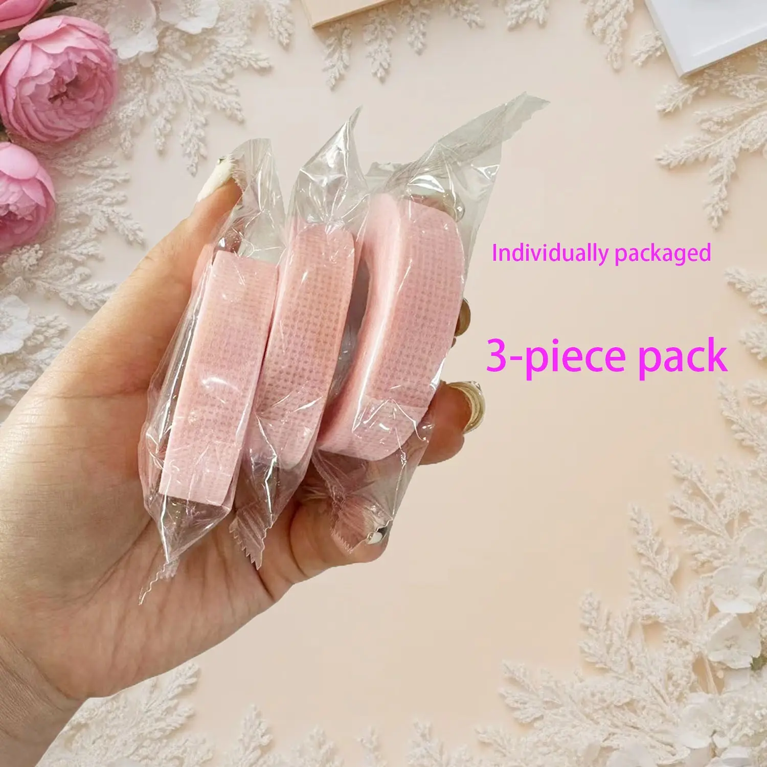 Breathable Eyelash Tape, Microporous Fabric Tape, Eyelash Fixer, Soft Adhesive Eyelash Extension Supplies, Grafting Eye Lashes Eye Makeup Aid Eye Protection, Can be used for eyelash extensions, gentle and non-irritating, Cosmetic Tools
