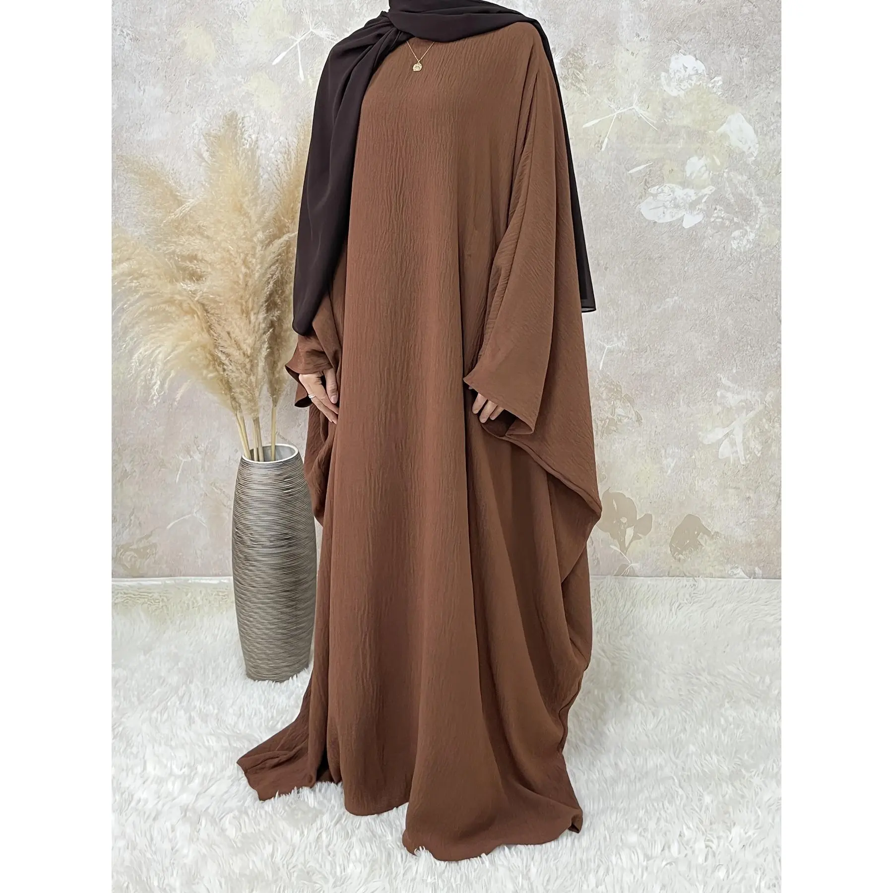 Women's Elegant Solid Color Abaya Maxi Dress - Loose Fit, Long Batwing Sleeves, Belted, Modest Muslim Outfits for Ramadan, Casual Gown