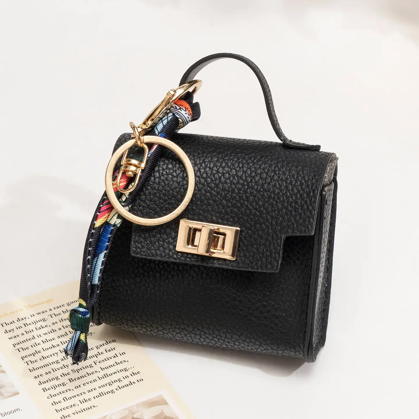 Women's PU Leather Mini Backpack Keychain Pouch, Cute Compact Coin Purse with Twist Lock, Charm for Keys & Earbuds, Purse Accessories, Girly Purse Accessories