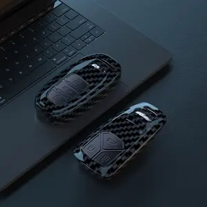 Carbon Fiber Style Car Key Cover, Car Key Protector, Universal Protection Case for Audi A4 B9 A5 A6 8s 8w Q5 Q7 4m S4 S5 S7 Tt Tts Tfsi Rs