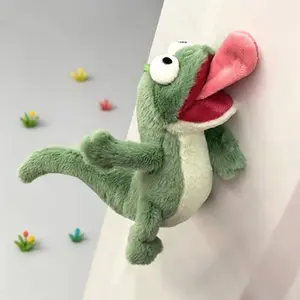 Funny green tongue spitting lizard doll, abstract lizard plush toy, cute toy gift