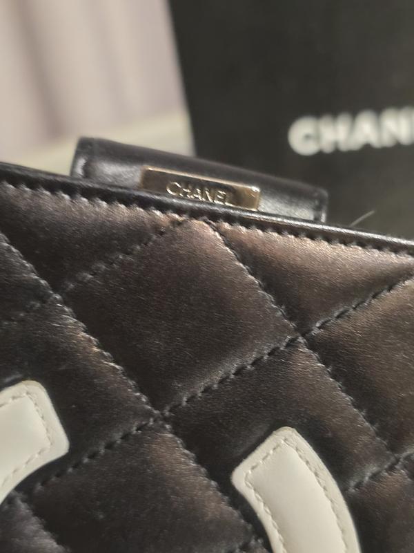 Pre-owned CHANEL France Small Leather Goods Cambon Lambskin Bifold Wallet