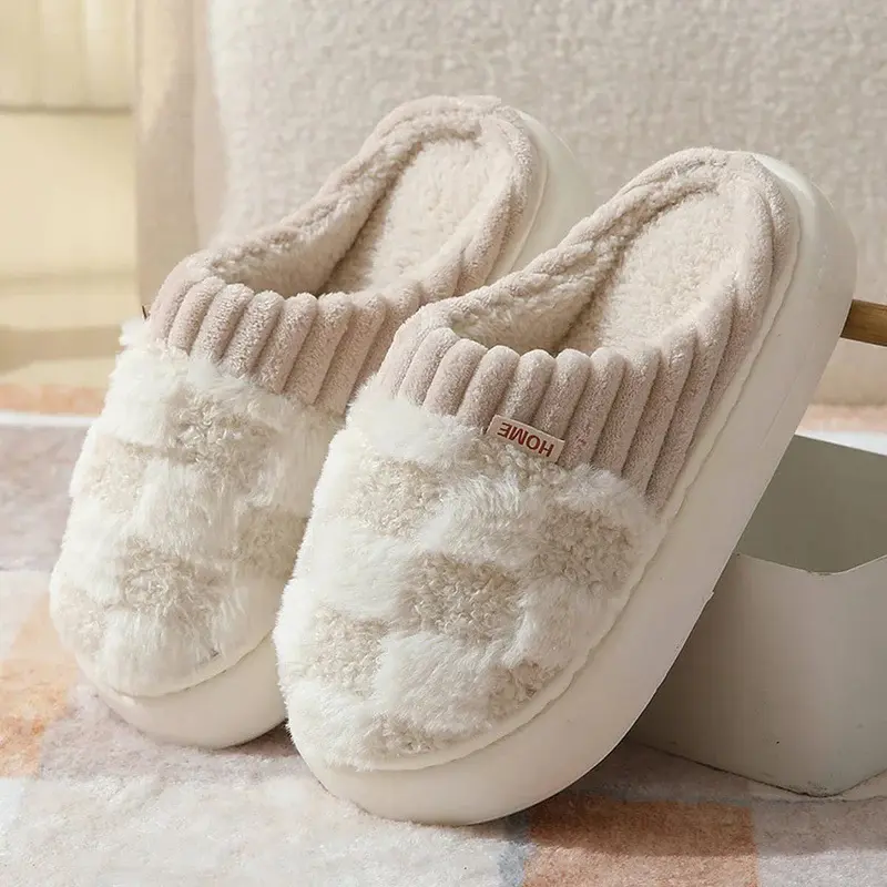 Women's Checkered Plush Home Slippers, Open Toe Soft Platform Slide Footwear with a Non-Slip Rubber Sole for Indoor Wear, Slippers For Women, Indoor Outdoor Footwear, Trendy Casual Slippers