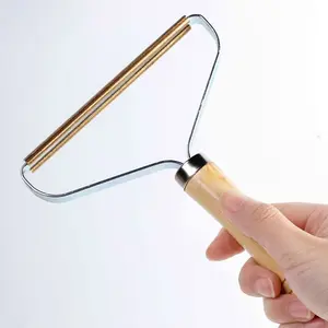 Pet Fur Scraper - Multi-Surface, Efficient Hair Remover Tool for Furniture
