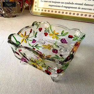 A Vintage Glass Salad Bowl with a Floral Design, Perfect for Use in The Living Room Or Dining Area, Ideal for Home Decor, Suitable for Serving Various Desserts And Snacks, And Makes a Wonderful Gift