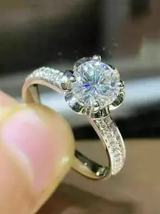 1 PC Gorgeous Cubic Zirconia Solitaire Ring For Women Elegant Engagement Ring For Wedding Engagement Party Jewelry Valentine's Day Gift Fashion Engagement Rings