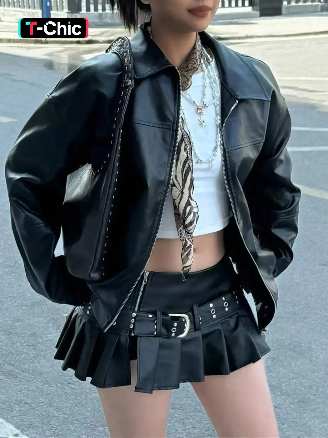 Women's Preppy Motorcycle Jacket, Casual Loose-Fit Long Sleeve PU Leather Jacket, Autumn/Winter Fashion Outerwear for Women, Coats, Womenswear, Fitted