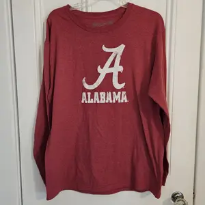 University Of Alabama Distressed Logo Tee Shirt Roll Tide Unisex T-Shirt Sweatshirt Hoodie 44