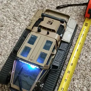 Remote Control Car, 2.4G Proportional High Speed Drift Tracked Off-road Car, RC Tank, RC Car with Light, RC Car for Boys & Girls