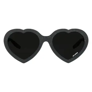 The Blacking Out Admirer