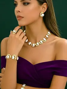 Luxury Trendy Geometric Spiral Design Necklace and Bracelet Set, Perfect for Parties, Travel, Holidays, Unique Gift Jewelry Collection