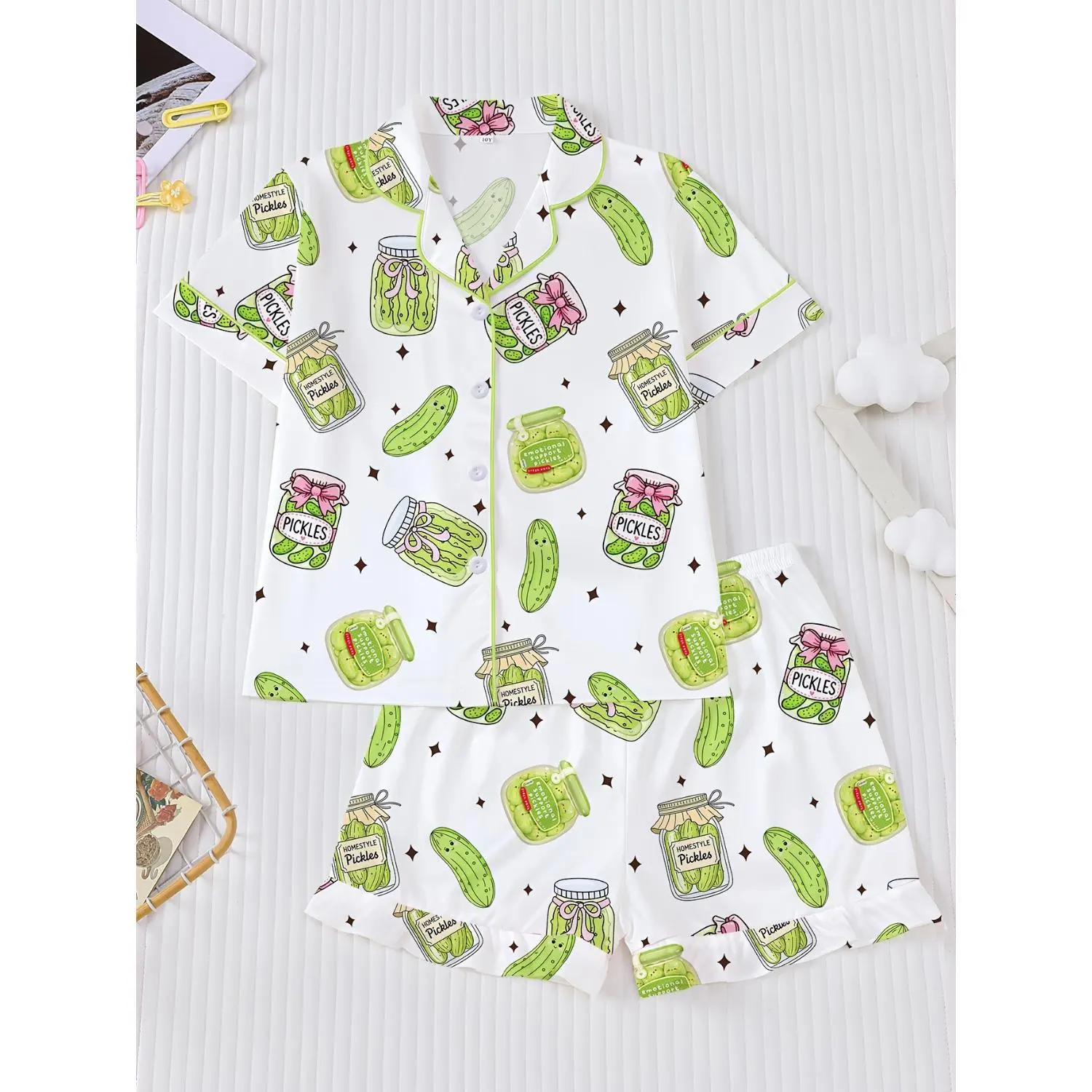 2-Piece Children's Cucumber Jar Pajama Set – Flame Retardant Short Sleeve Cardigan Top & Elastic Waist Shorts with Adorable Cucumber Jar Design – Perfect for Outdoor Vacations, Parties, and Homewear