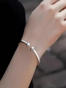 Unisex Stainless Steel Minimalist Bracelet, Adjustable Open Bangle for Parties, Casual Fashion Accessory, Perfect Birthday Gift, Elegant Minimalist Bangle