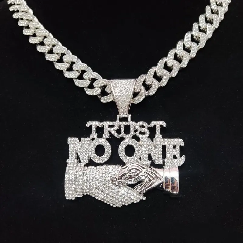 2024 Fashion Rhinestone Decorated Cuban Link Chain Necklace with Letter Handshake Shaped Pendant Design, Chunky Statement Necklace Punk Casual Trendy Chain Pendant Necklace for Party & Daily Decoration Without Box