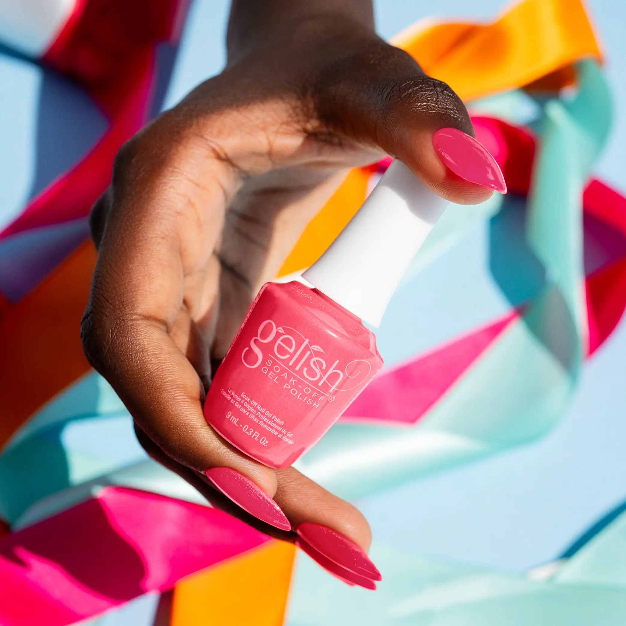 Gelish MINI Hip Hop Coral, Long-Lasting Soak-Off Gel, Vibrant Color, Chip-Resistant, High Shine, Professional Salon Quality, 9mL.