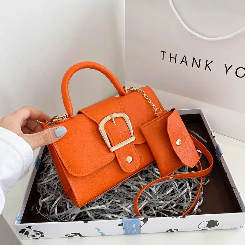2024 Fashion Small Handbags and Purses Designer Women Shoulder Bag Casual Flap Crossbody Top Handle Bags REPRCLA