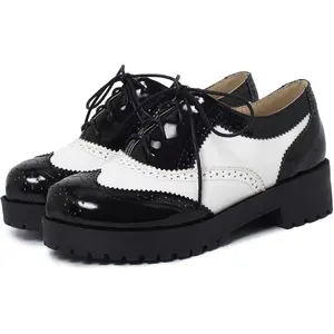 Women's Classic Oxford Shoes with Platform Sole Round Toe Design Minimalist Business Style Loafers Comfortable Everyday Walking Shoes Versatile Footwear for Work Casual Outings Perfect Gift Choice