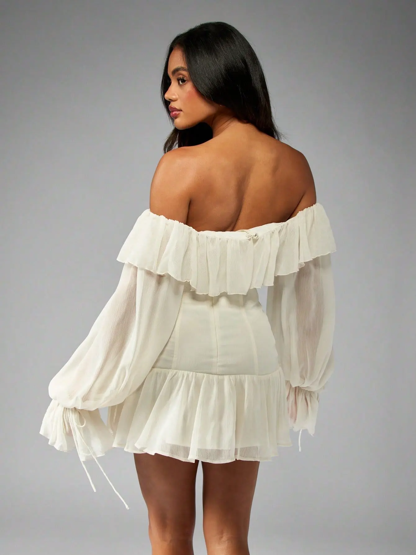 wedding dress bolero lace Lace A-Line Wedding Dress with Structured Satin Bolero and Sweetheart –  Think Bridal main image 1