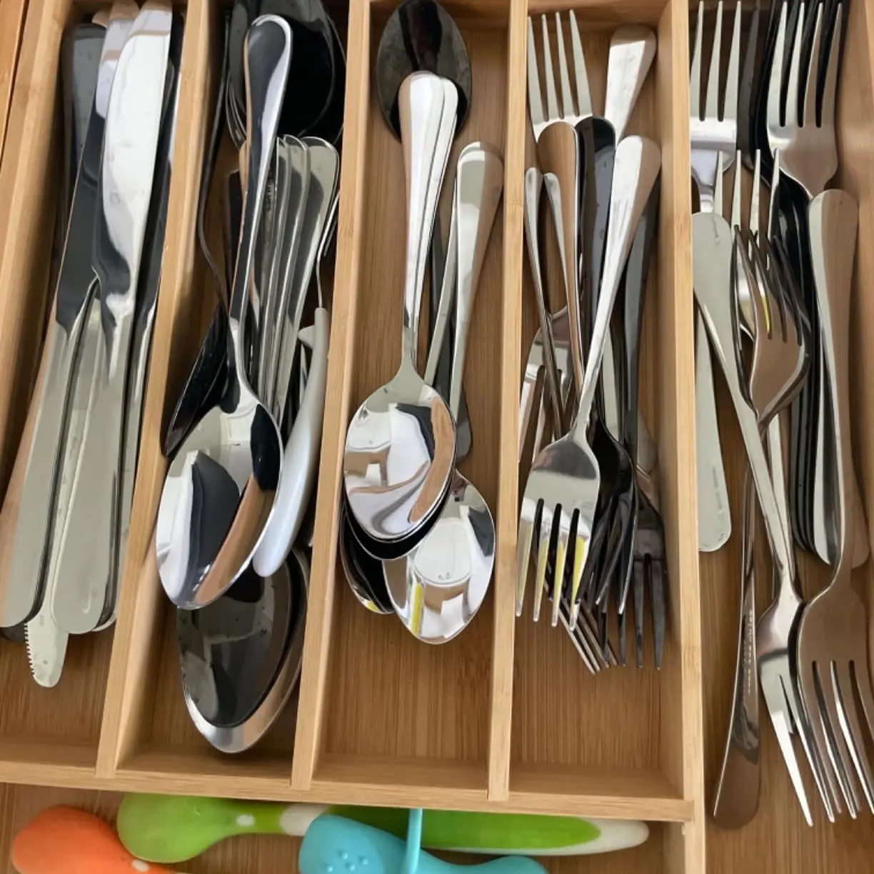 40 Pcs Silverware Stainless Steel Flatware Set