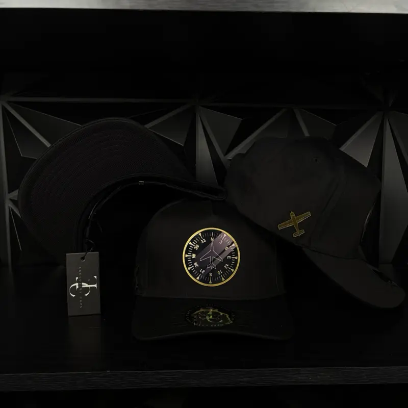 True North pilot SnapBack hat- black