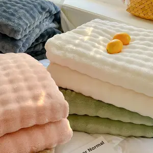 Milk Velvet Throw Blanket Ruched Plush Fuzzy Blanket for Couch Bed Sofa Heavy Warm Comfy Throws for Living Room Bedroom Machine Washable, Soft Throw Blanket