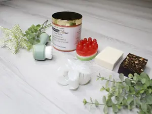 Maison Nabby Ultimate Glow Spa Set – Exfoliate, Cleanse & Hydrate (5-Piece Skincare Kit)